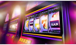 Live football streaming dashboard with betting markets